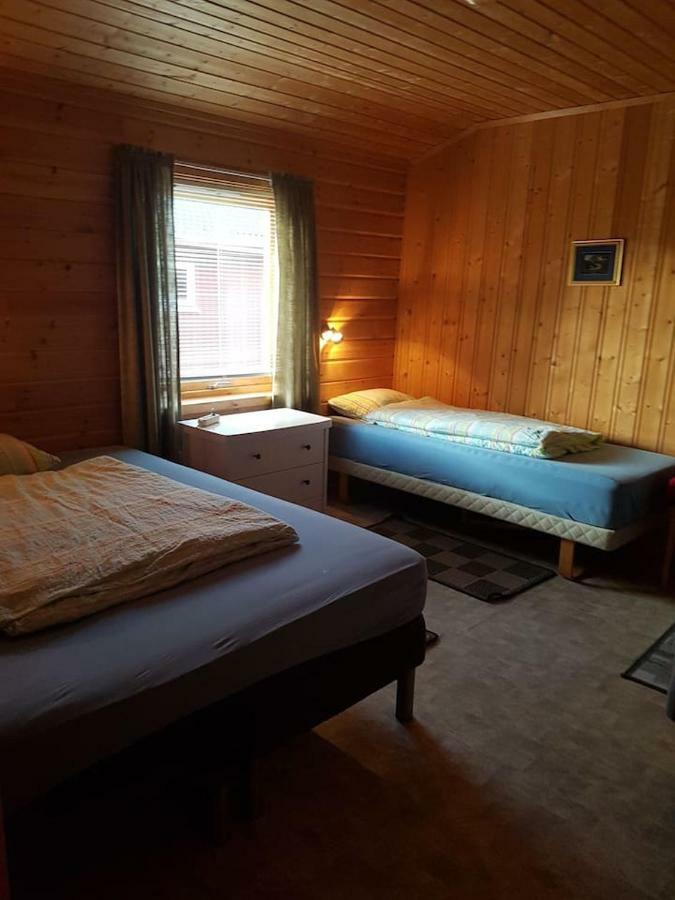 Lyngsalpan Cruise Lodge - Rodtinden Nord-Lenangen Esterno foto